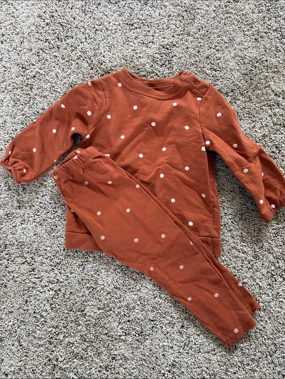 Cat & Jack Rust Dot Pajama Set